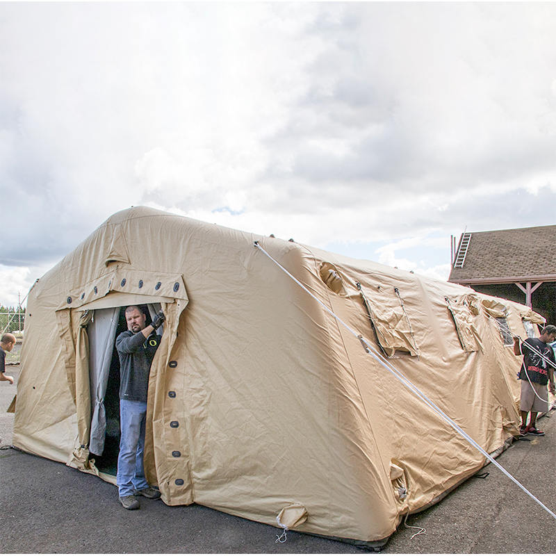5.6x9.95m Multipurpose Medium Rapid Implement Shelter Corte inflable a baja presión